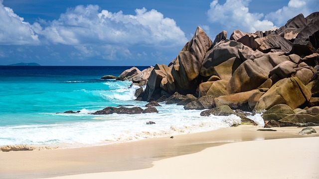 La Digue Resorts Where bicycles, granite, and sea light set the pace