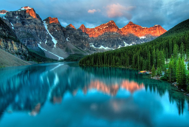 Lake Louise Resorts With mountain water, pine air, and grand stillness